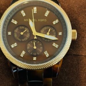 New MICHAEL KORS Women’s Tortoise Shell Watch MK-5038 Jet Set 37mm Quartz